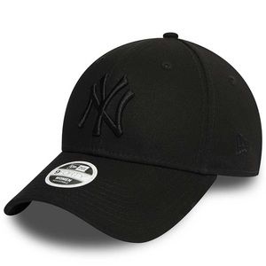 Women’s NY Yankee Baseball hat